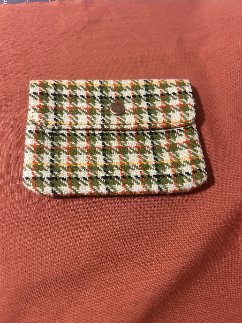 Handmade snap pouch made with vintage houndstooth fabric